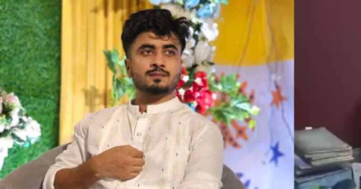 বান্ধবীকে নিয়ে ‘হাসাহাসি’, বিশ্ববিদ্যালয় ছাত্রকে হ’ত্যা