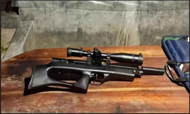 নড়াইলে সেনাঅভিযানে মিলল ‘স্নাইপার নাইট্রো রাইফেল’ নড়াইলে সেনাঅভিযানে মিলল ‘স্নাইপার নাইট্রো রাইফেল’