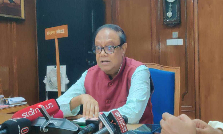 পাঁচ ইসলামী ব্যাংক মিলে হচ্ছে এক ব্যাংক : গভর্নর পাঁচ ইসলামী ব্যাংক মিলে হচ্ছে এক ব্যাংক : গভর্নর