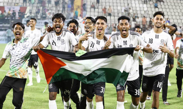 আবাহনীর হারে প্রিমিয়ার লিগের শিরোপা মোহামেডানের হাতে আবাহনীর হারে প্রিমিয়ার লিগের শিরোপা মোহামেডানের হাতে